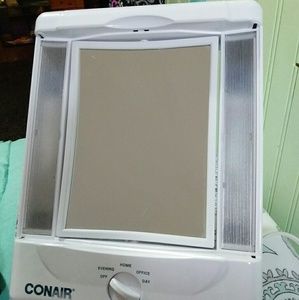 Conair 2 way Mirror